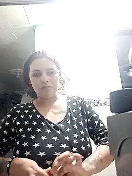 Snapshot of Rose_Jessy chatting on October 12, 3:42 am Rose Jessy online show from October 12, 3:42 am
