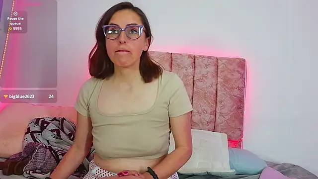Ava Raye online show from July 13, 6:52 pm