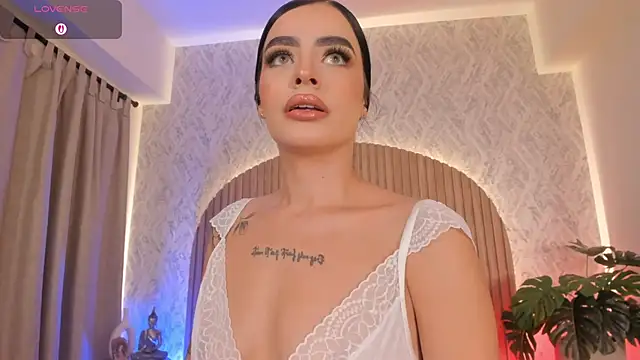 Sophiie Belle online show from September 27, 2:57 pm