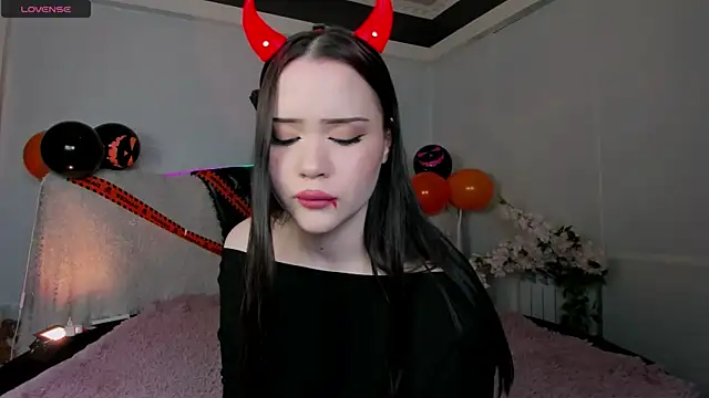  spicygirl online show from October 31, 9:08 pm