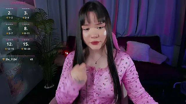  spicygirl online show from April 16, 9:39 pm