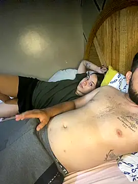 coupleyys online show from November 23, 7:59 pm