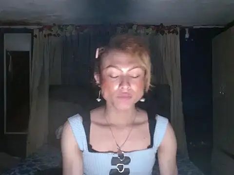 Snapshot of skarleth_hot21 chatting on October 25, 4:31 am skarleth hot21 online show from October 25, 4:31 am