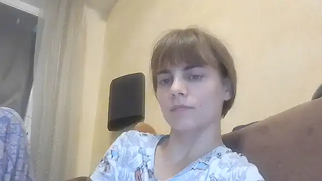 Snapshot of Loriven chatting on October 13, 6:54 pm Loriven online show from October 13, 6:54 pm