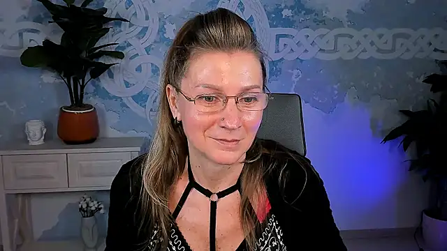 UmaSpace online show from September 20, 3:10 pm