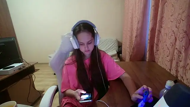 SharybbFace online show from September 22, 3:32 pm