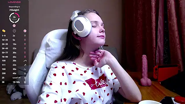 SharybbFace online show from October 31, 3:27 pm