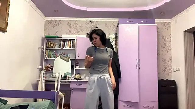 JennyCarpenter online show from February 19, 4:01 am