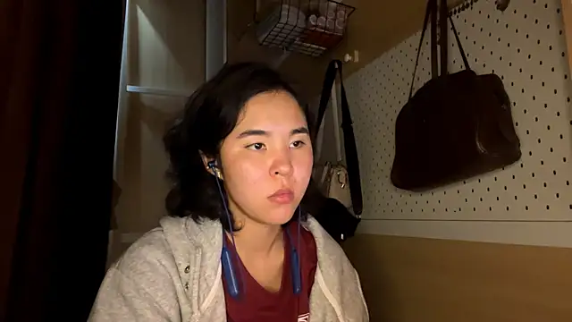 JennyCarpenter online show from April 30, 4:50 am