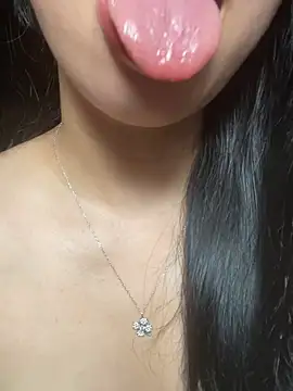Rose-babyx online show from August 2, 2:47 am