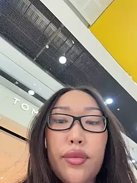 AdriaNochi online show from June 29, 1:11 pm