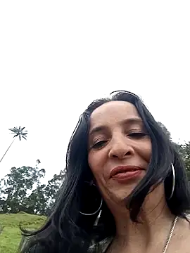 Snapshot of Kimberly_Smitth chatting on October 16, 11:35 am Kimberly Smitth online show from October 16, 11:35 am