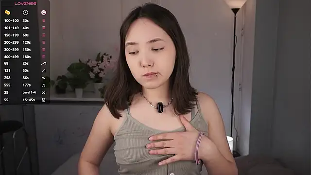 RenaeConnerley online show from January 19, 5:58 am