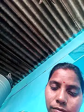 Snapshot of Hot_kadi83 chatting on October 21, 9:13 am Hot kadi83 online show from October 21, 9:13 am