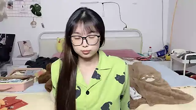 Akong11 online show from February 14, 12:51 pm