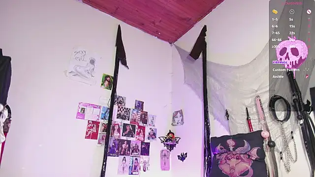 agathaaiko6 online show from October 12, 1:30 am