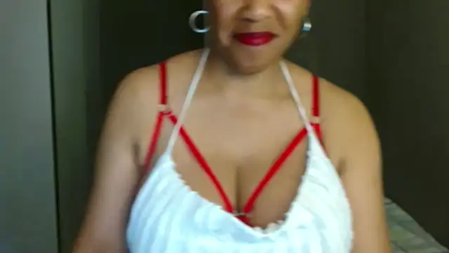 Lillyan N online show from July 31, 9:32 am