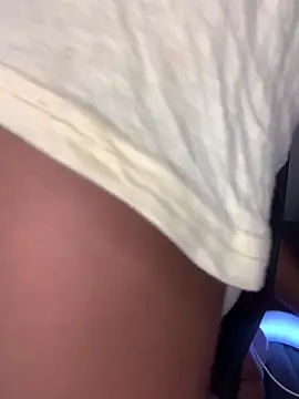 Hornysweetheart online show from May 11, 11:56 am