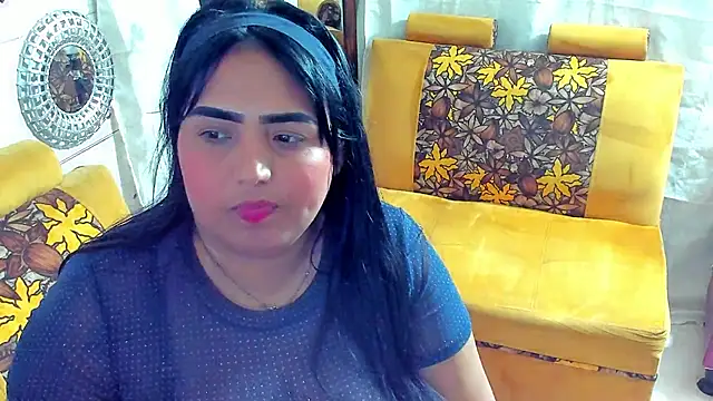 Girl luna  online show from October 16, 7:27 pm