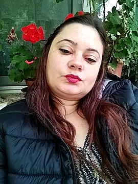 Snapshot of Flacara100 chatting on October 9, 8:07 am Flacara100 online show from October 9, 8:07 am