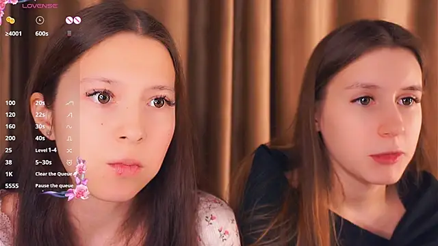 GabrielleLynchard online show from January 6, 9:29 pm