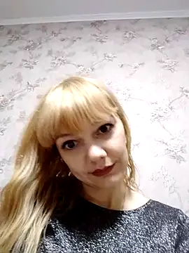 AliceSwan1122 online show from September 20, 9:24 pm