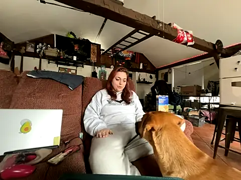 PeridotPrincessOfficial online show from November 12, 5:33 pm