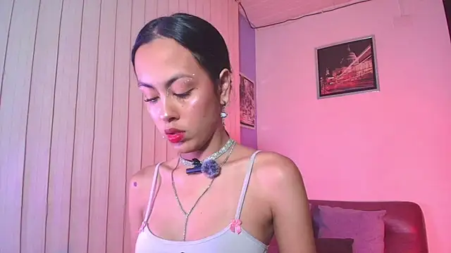 Susy spark online show from April 30, 11:41 pm