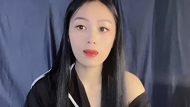 Lyly4757 online show from September 20, 9:02 pm