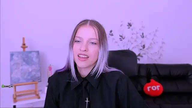 kaela spell  online show from July 22, 10:55 pm