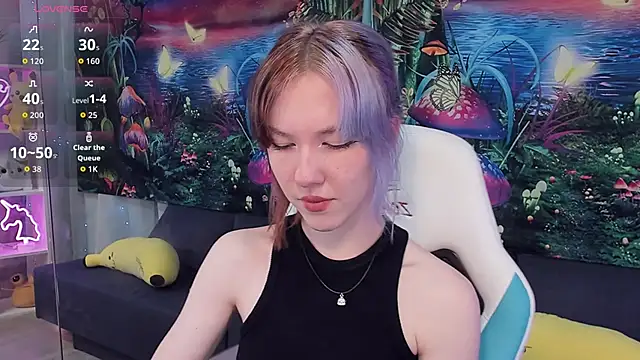 JessieRich online show from October 1, 7:19 pm