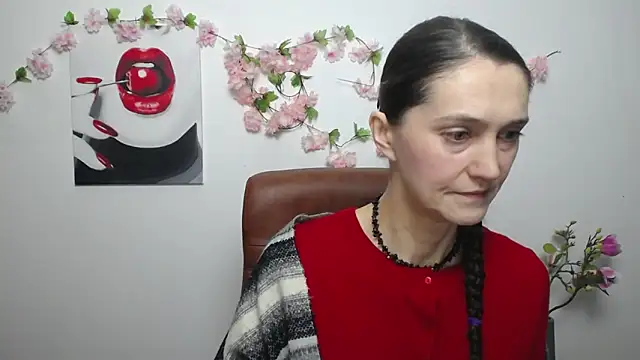 TayaFinch online show from November 28, 1:25 pm