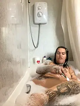 DIRTY PAISLEY X online show from October 20, 3:04 pm