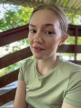 MilaMoone online show from July 5, 12:11 pm