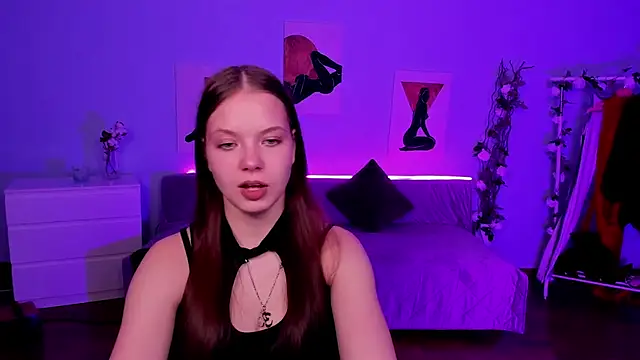 BetsyKiss online show from April 23, 5:15 pm