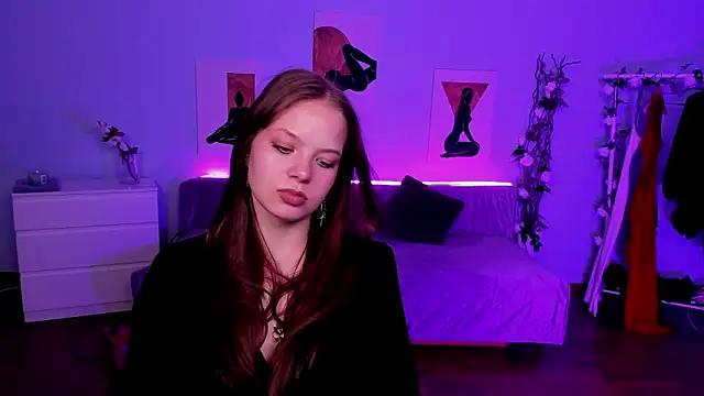 BetsyKiss online show from June 5, 5:08 pm