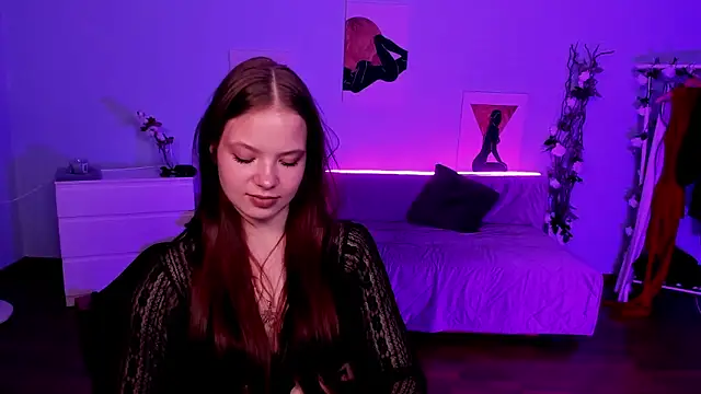 BetsyKiss online show from June 11, 5:10 pm