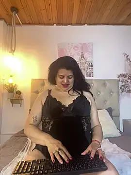 Andrea secret  online show from July 15, 1:49 pm