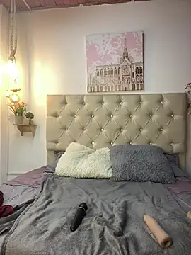 Andrea secret  online show from July 28, 4:39 pm