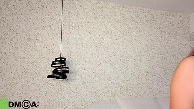 EMILIIA RICHTER   online show from September 22, 7:34 pm