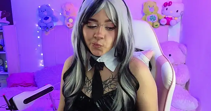 NekoWaifu online show from February 20, 2:29 pm