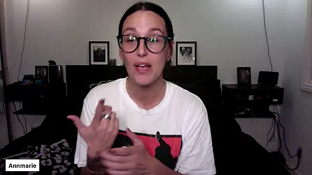 annmarieferrara online show from October 31, 2:35 am