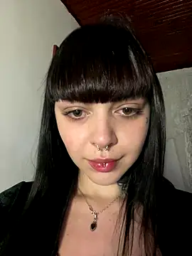 ravenadark online show from September 15, 11:23 pm