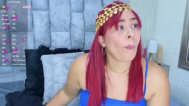 Snapshot of sofiagutierrez__ chatting on October 5, 4:06 am sofiagutierrez online show from October 5, 4:06 am
