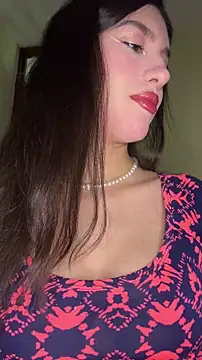 Emily-hottson online show from February 1, 7:29 am