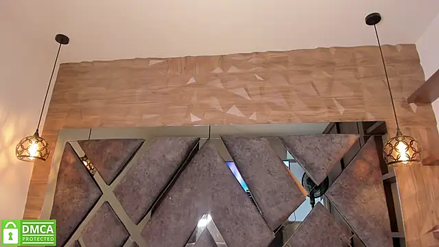 Scarlet  Jones  online show from November 24, 10:23 pm