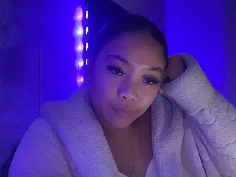 MissCherryyxox online show from September 22, 7:01 pm