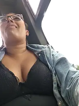 Snapshot of Ebony-Goddess19 chatting on October 9, 7:18 pm Ebony-Goddess19 online show from October 9, 7:18 pm