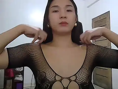 cumslut selena69 online show from August 1, 2:52 pm