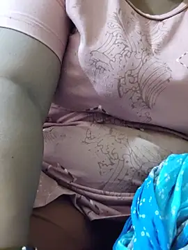 Hot Desi Milf online show from May 19, 11:50 am